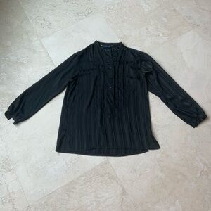 Chic Black Chiffon Long-Sleeve Band Collar Pleated sz 9/10